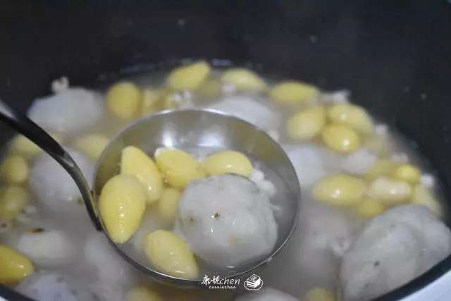 秋天這鹼性食物要多吃,煮湯清潤去秋燥,沒有肉卻比有肉營養好喝