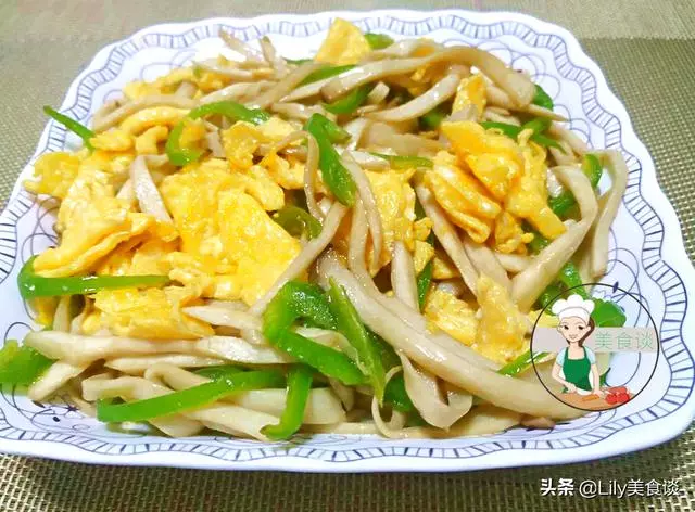 這三樣菜一起炒,實在太鮮美了,隔三差五做給孩子吃,營養又美味