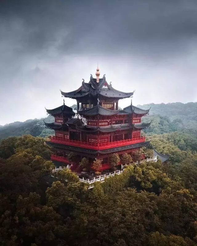 英國小伙憑藉中國風景照,爆紅網絡,用鏡頭讓全世界愛上中國!