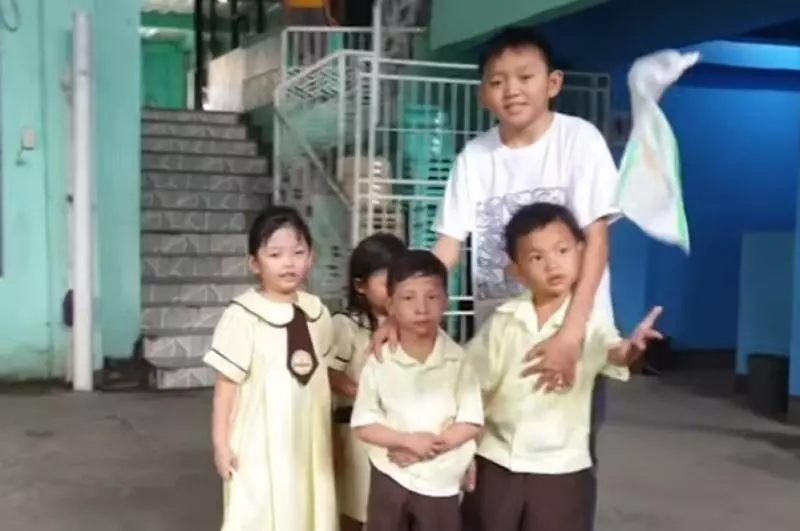 男老師最強「凍齡童臉」 年齡曝光驚呆眾人
