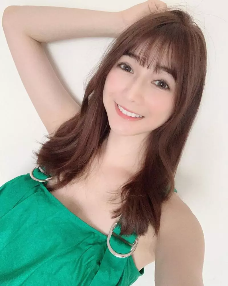 最美魚販超吸睛!「阿澎」甜美臉蛋玲瓏有緻,性感曲線引得網友想立馬娶回家!