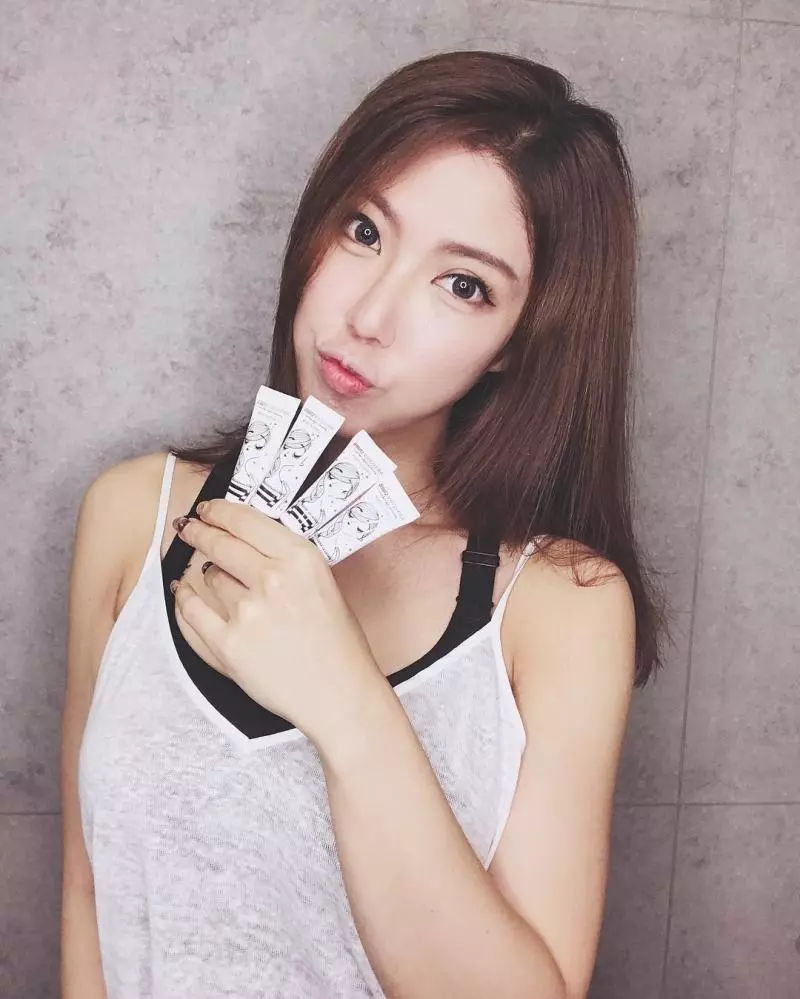 氣質小健貨「陳禹婕Amber Chen」水汪電眼笑容超迷人,前凸後翹逆天曲線辣斷男人理智線!