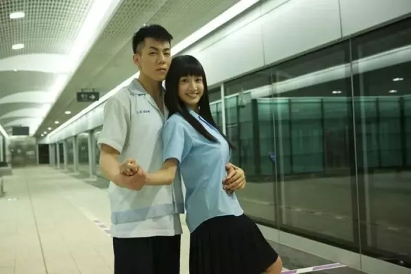 大解放!乖乖牌翁滋蔓終於脫了!解放「隱藏版身材」首曬照,網友竟暴動:原來很有料啊!