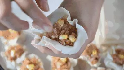花2分鐘,學會燒麥的做法,又香又糯,做一次一周的早餐就夠了