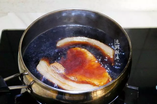 秋天,這菜最水嫩,與大米一起放電飯煲一燜,孩子能吃一大碗