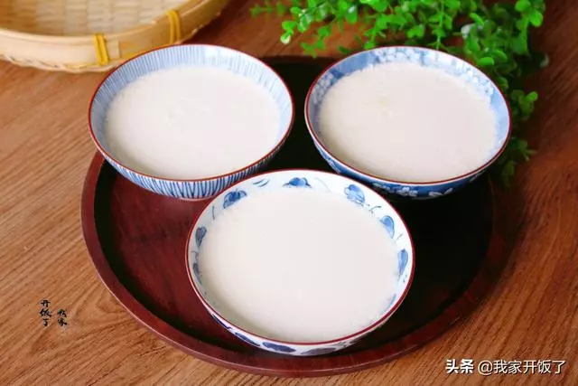 天涼後,我常給家人吃這甜品,一次做3碗,助睡眠,暖胃防感冒