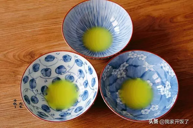 天涼後,我常給家人吃這甜品,一次做3碗,助睡眠,暖胃防感冒