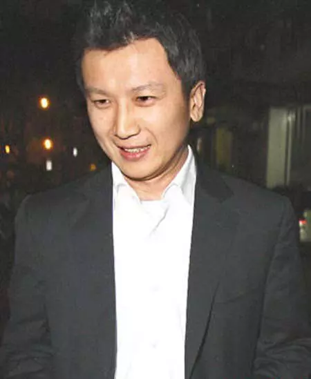 侯佩岑嫁豪門老公5年甜喊:謝謝你娶我❤ 網友起底男方「不只是證券副總而已」背景超硬
