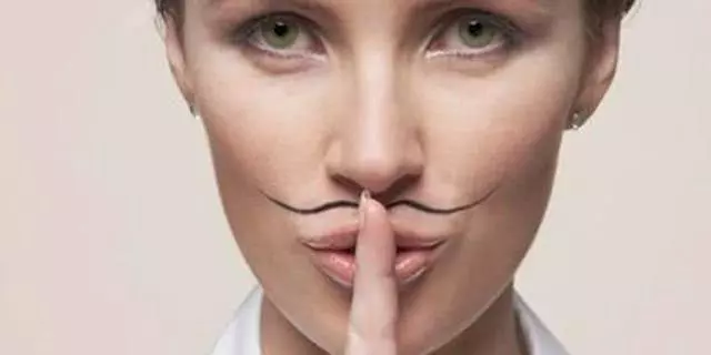 為什麼有的女性嘴邊會長出「小鬍子」?可以經常刮嗎?告訴你答案