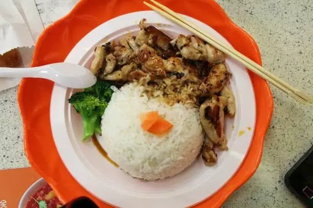 一天吃兩頓飯和一天三頓飯,哪個更符合身體規律?選錯的要改了