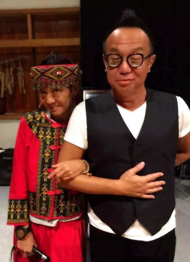 超越夫妻!黃大煒燒1億「照顧重症女友」相伴23年不婚,為她譜曲「忍8年發表」:不敢唱怕會哭~~