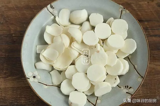 早餐,每天給家人喝它,嗓子不難受,脾胃也好了,比喝牛奶好