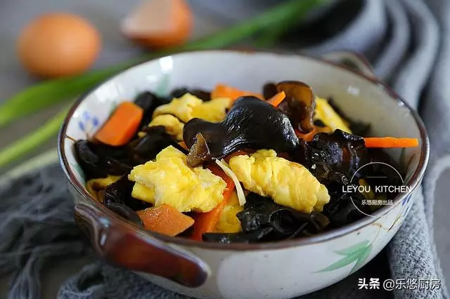 下班到家吃什麼?雞蛋的10種炒法,又快又下飯,營養還足