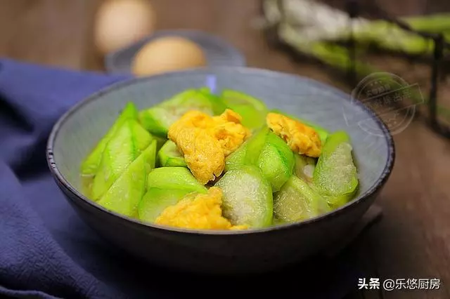下班到家吃什麼?雞蛋的10種炒法,又快又下飯,營養還足