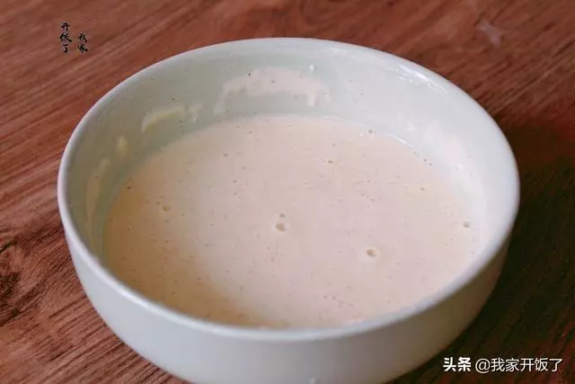 藕與它是絕配,不炒不燉,這樣做香酥脆爽不油膩,幾天不吃就饞