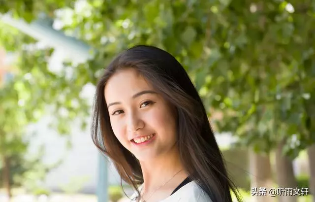 「女兒,房怎麼不是你弟弟的名字?」「媽,這是我打工10年買的」