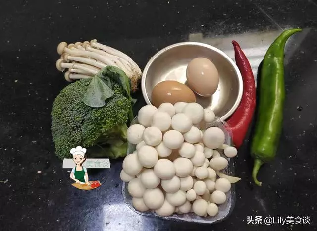 西蘭花和它是絕配,比放肉炒好吃,隔三差五給孩子做,營養又鮮美