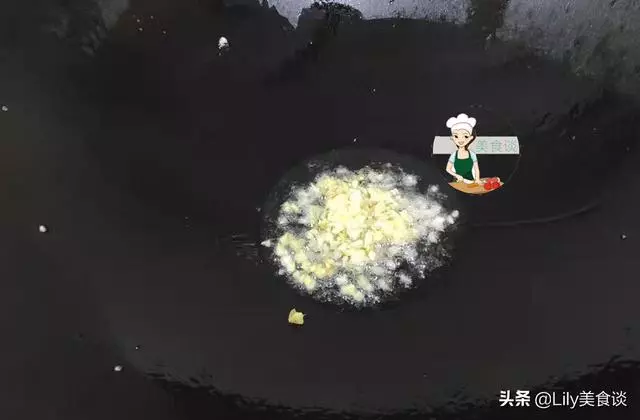 西蘭花和它是絕配,比放肉炒好吃,隔三差五給孩子做,營養又鮮美
