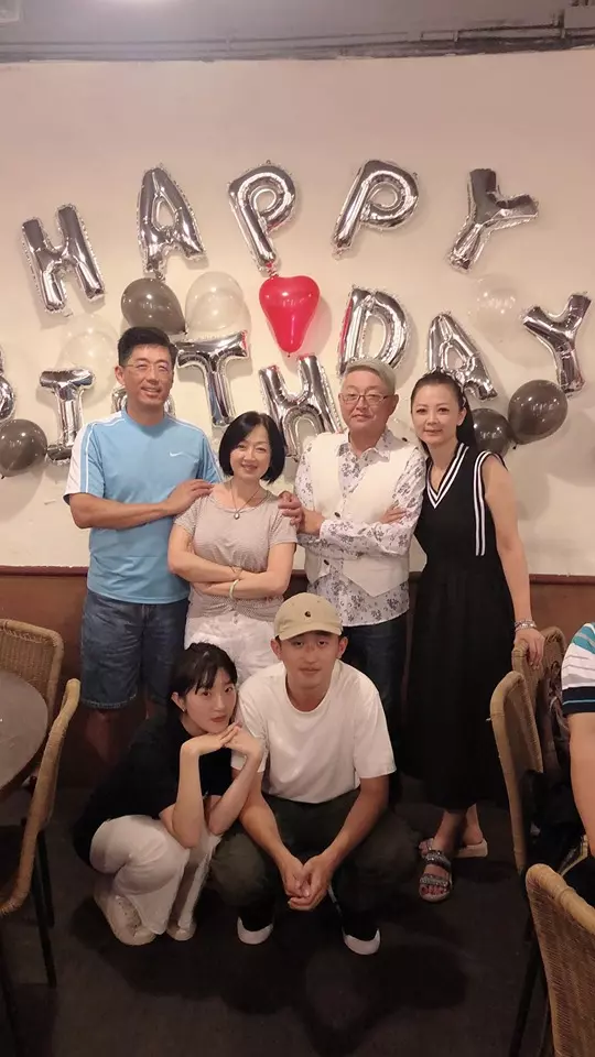 答應成為李太太!高欣欣為李國超慶生「反被驚喜求婚」 「愛情長跑18年」曾傷太重他耐心守候