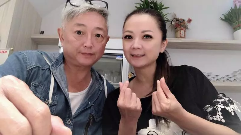 答應成為李太太!高欣欣為李國超慶生「反被驚喜求婚」 「愛情長跑18年」曾傷太重他耐心守候