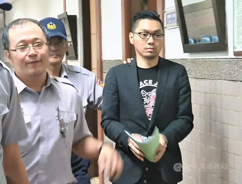 收押依舊爽爽過!連千毅被抓包「託人買3200元電視」邊看邊吃滷味 矯正署揭真相「卻遭地院打臉」