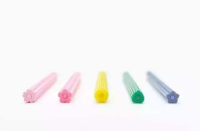 國產文具敗了!日本"變態"文具再一次開掛,網友看完:我小時候用的都是些什麼鬼