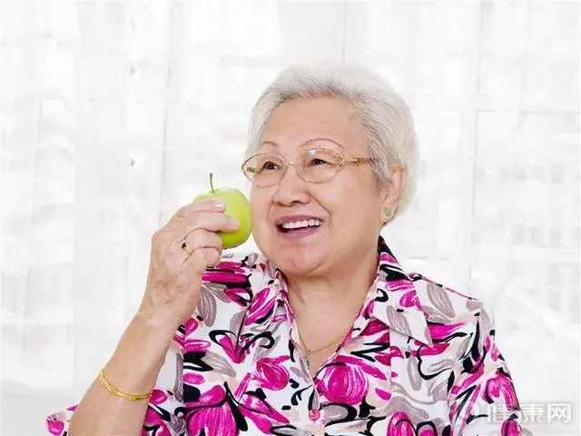 經常染髮,容易致癌?醫生:染前注意這5點,做到了就能放心染
