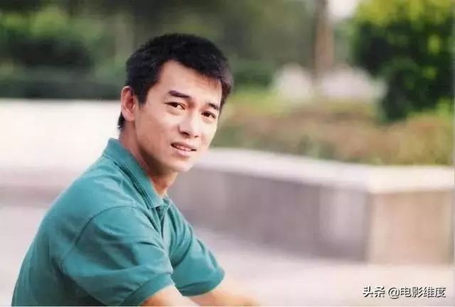 惠英紅哥哥紅透半邊天卻「二度離婚生活慘淡」,被發現倒在家中「享年55歲」令人唏噓!