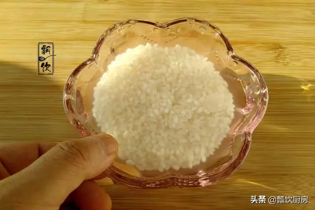 家有孩子多喝粥,三食材一起煮,強健身體護脾胃,孩子愛喝少鬧病