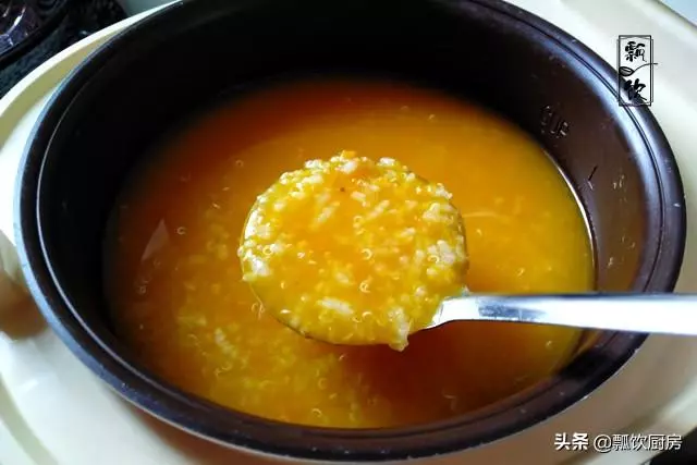 家有孩子多喝粥,三食材一起煮,強健身體護脾胃,孩子愛喝少鬧病