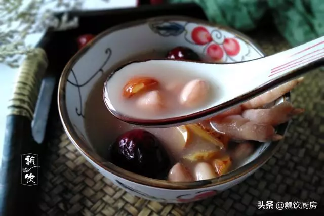 女人三十豆腐渣,驅寒保顏多喝湯,五食材煲湯常喝,青春永駐
