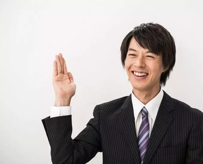 父母迷信幫他取名「禤靐龘」兒子崩潰:大家都叫我「喂」