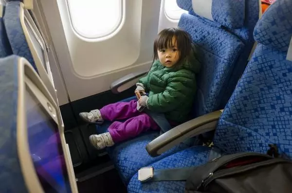 新加坡爸爸「單獨帶2歲女兒」前往台灣旅行!一踏上旅程「秒感受到媽媽的偉大」:發自內心佩服 !