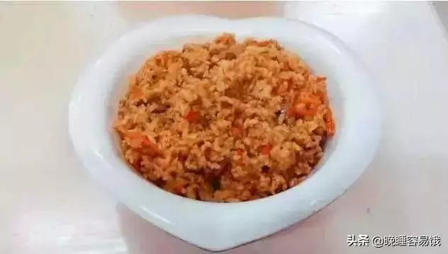 一碗剩飯,幾分鐘華麗變身為超美味美食