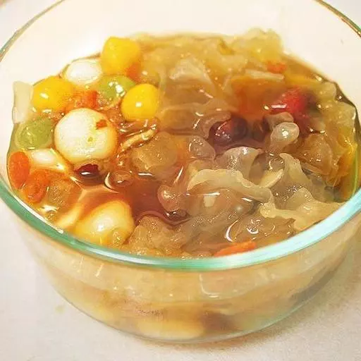 晚上不知道做什麼湯,就收下這13道湯做法,湯汁都要舔乾淨