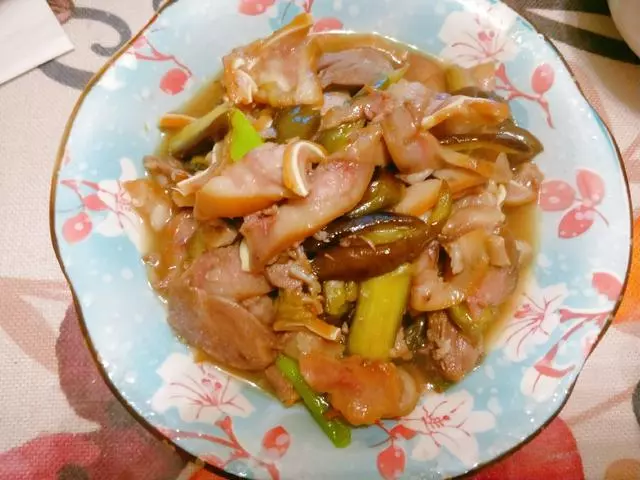 教你14道豬頭肉的做法,家人吃了笑開花,瞬間就愛上了