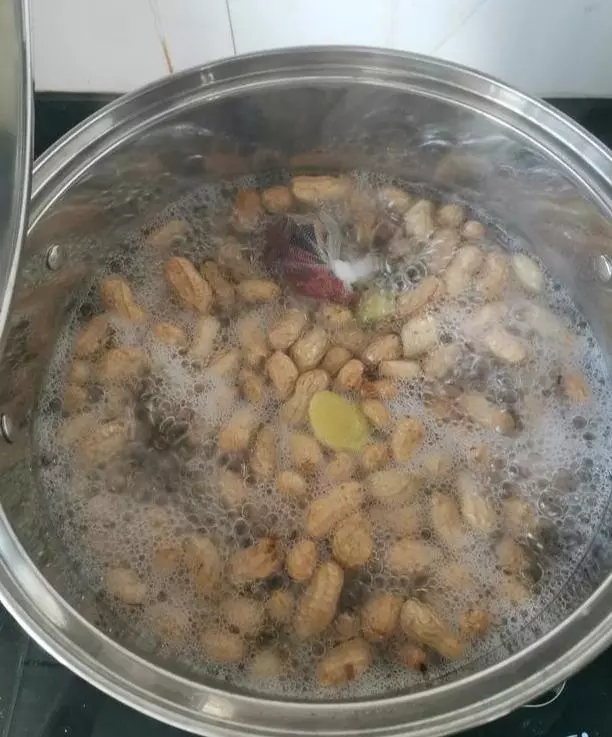 19種花生米的做法,上桌被搶光,比吃肉還要下飯下酒