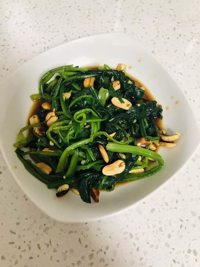19種花生米的做法,上桌被搶光,比吃肉還要下飯下酒