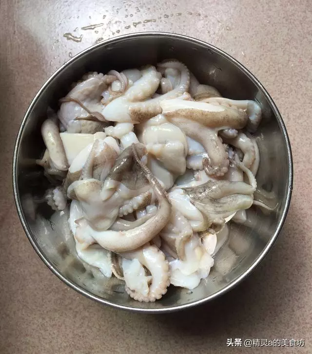 韭菜台和它是天生一對,下鍋炒一炒,滋味鮮美,吃著比肉更受歡迎