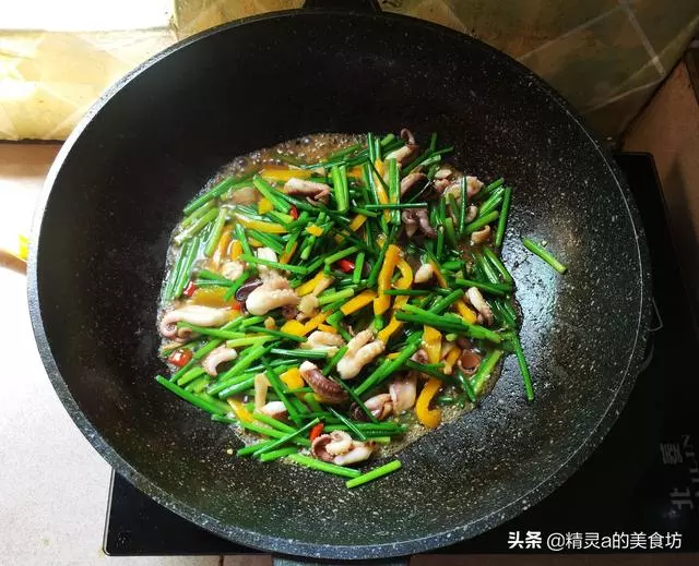 韭菜台和它是天生一對,下鍋炒一炒,滋味鮮美,吃著比肉更受歡迎