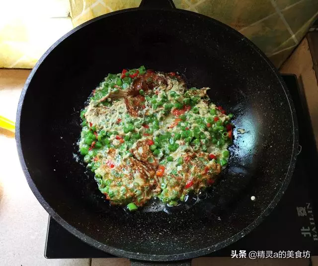 寧可不吃肉,兒子也要天天吃這菜,三兩下炒一盤,味道鮮美又營養