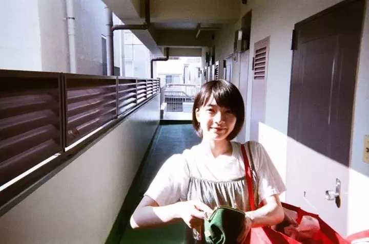 日本一小哥用相機記錄下了女友的全部日常,像是在向全世界炫耀「我有個女朋友」,簡直甜哭!
