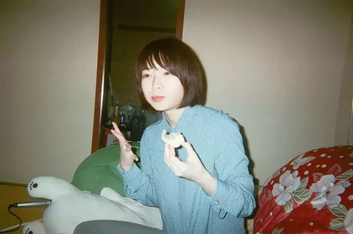 日本一小哥用相機記錄下了女友的全部日常,像是在向全世界炫耀「我有個女朋友」,簡直甜哭!