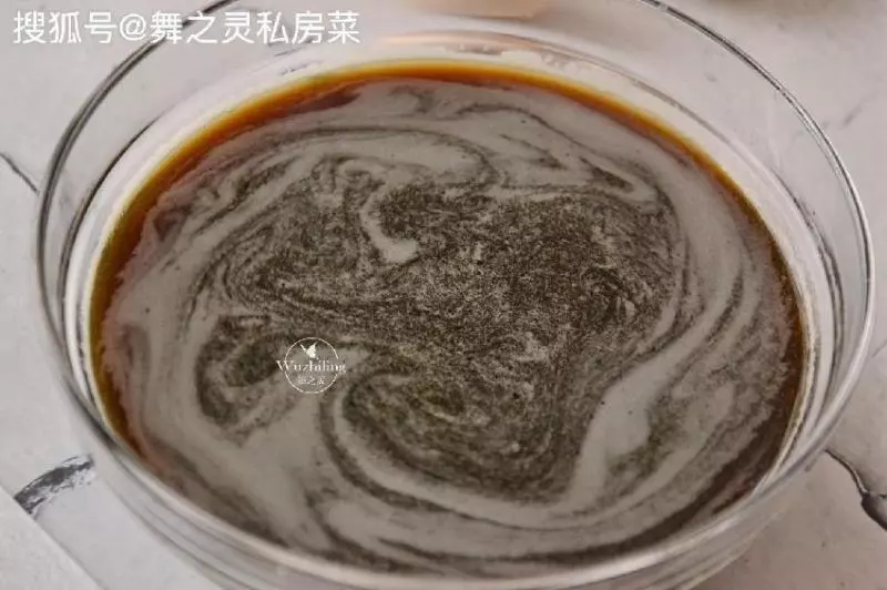 教你製作馬拉糕,鬆軟又補血,我家老婆常吃,臉蛋光滑沒色斑