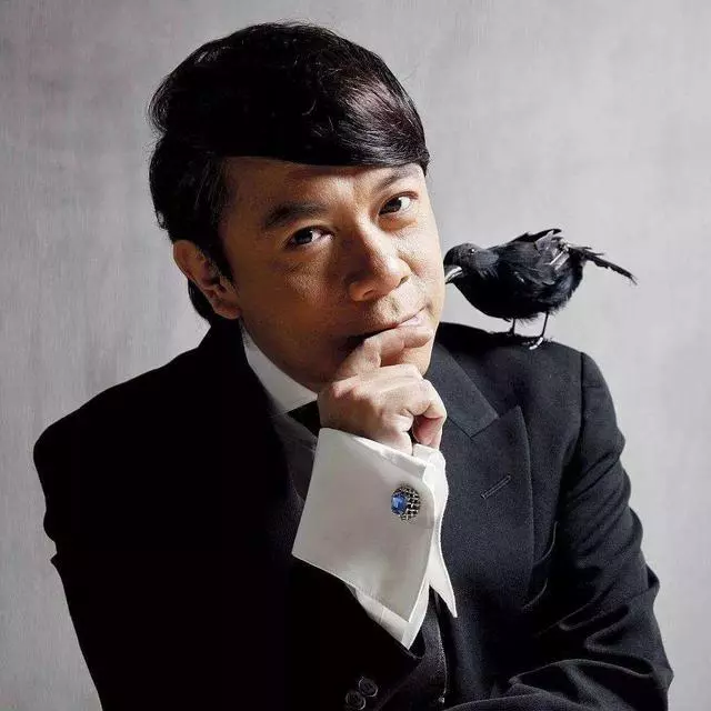 原本相愛的兩個人為何會漸行漸遠?蔡康永的話給出了100分的答案