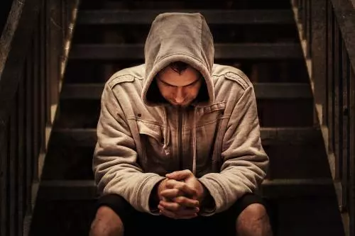 心理學家:如果一個人常將這4句話掛在嘴邊,說明他有抑鬱症傾向