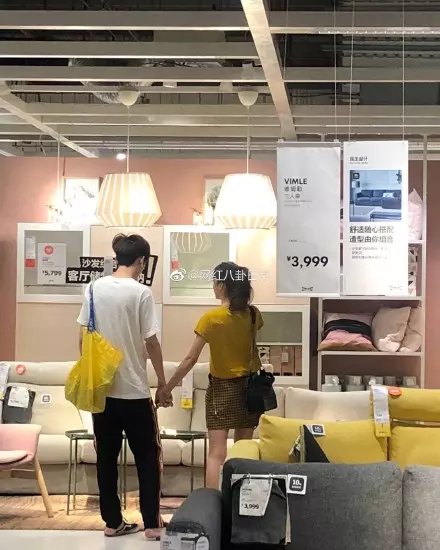初戀系女神!22歲正妹「巴掌臉自帶仙氣」狂吸300萬粉 遭曝光「0濾鏡素顏照」網崩潰:認不出來