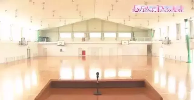 日本面部缺陷的無臉妹,被嘲笑為「怪物」,卻依然活得堅定溫柔!