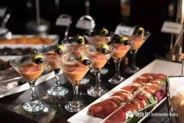 新加坡好吃到炸裂的酒店自助餐Top10 !
