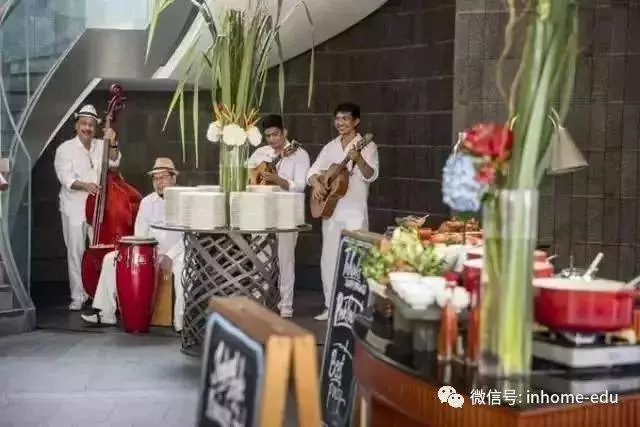 新加坡好吃到炸裂的酒店自助餐Top10 !
